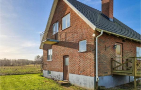3 Bedroom Lovely Home In Bullaren, Flötemarken